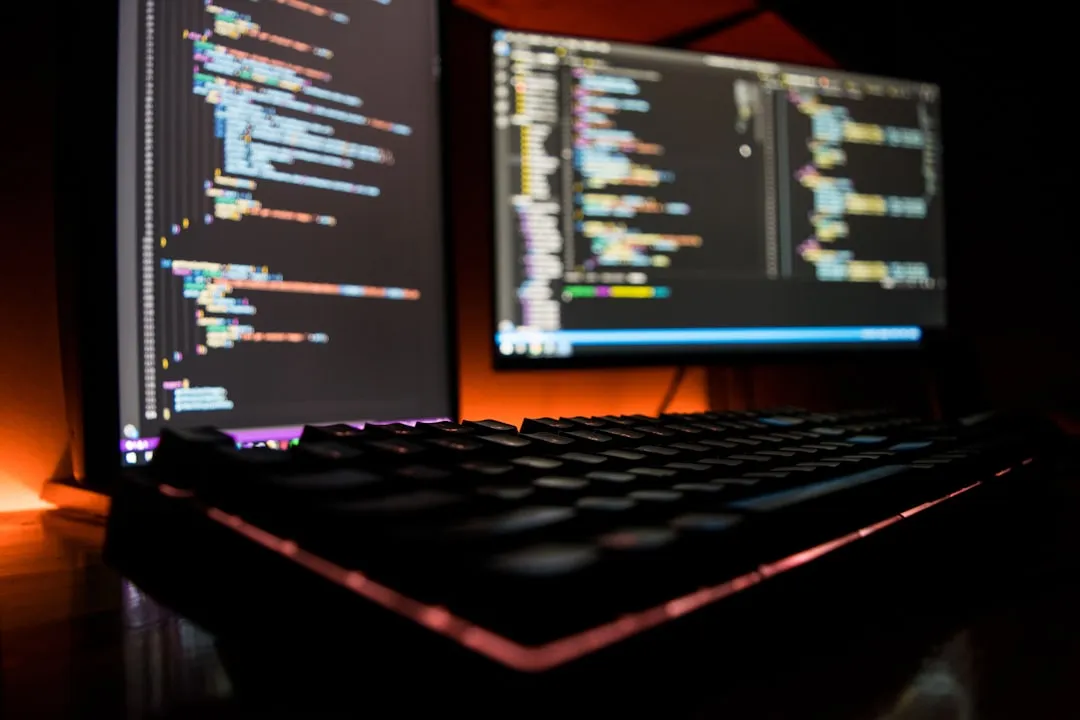 Custom Software vs Software Siap Pakai: Mana yang Tepat?