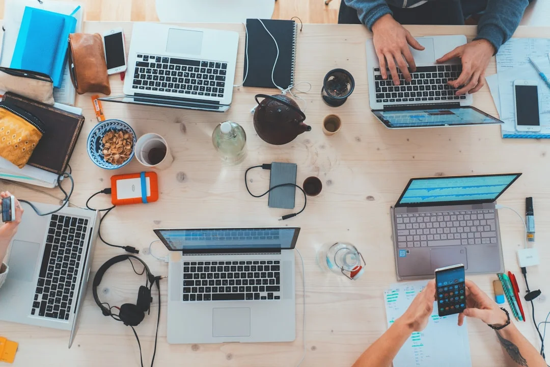 Apa Itu Digital Technology? Penjelasan Sederhana untuk Pengurus