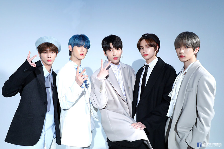 Txt Dan Idol Idol K Pop Yang Mengisi Ost Anime Jepang